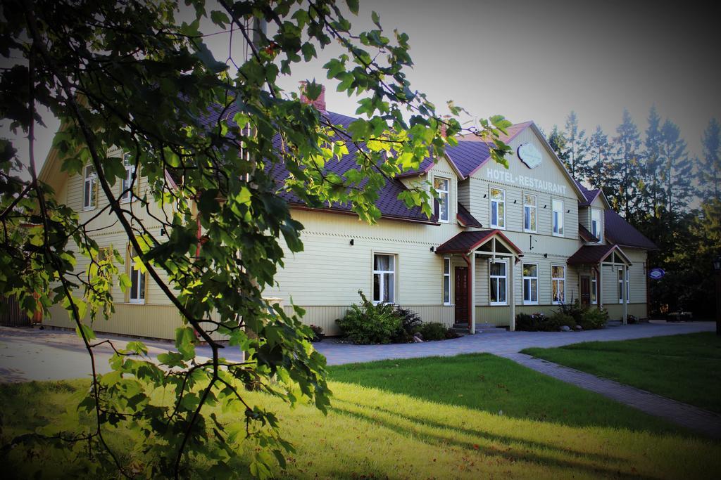 Pilsbergu Krogs Юркалне Екстериор снимка